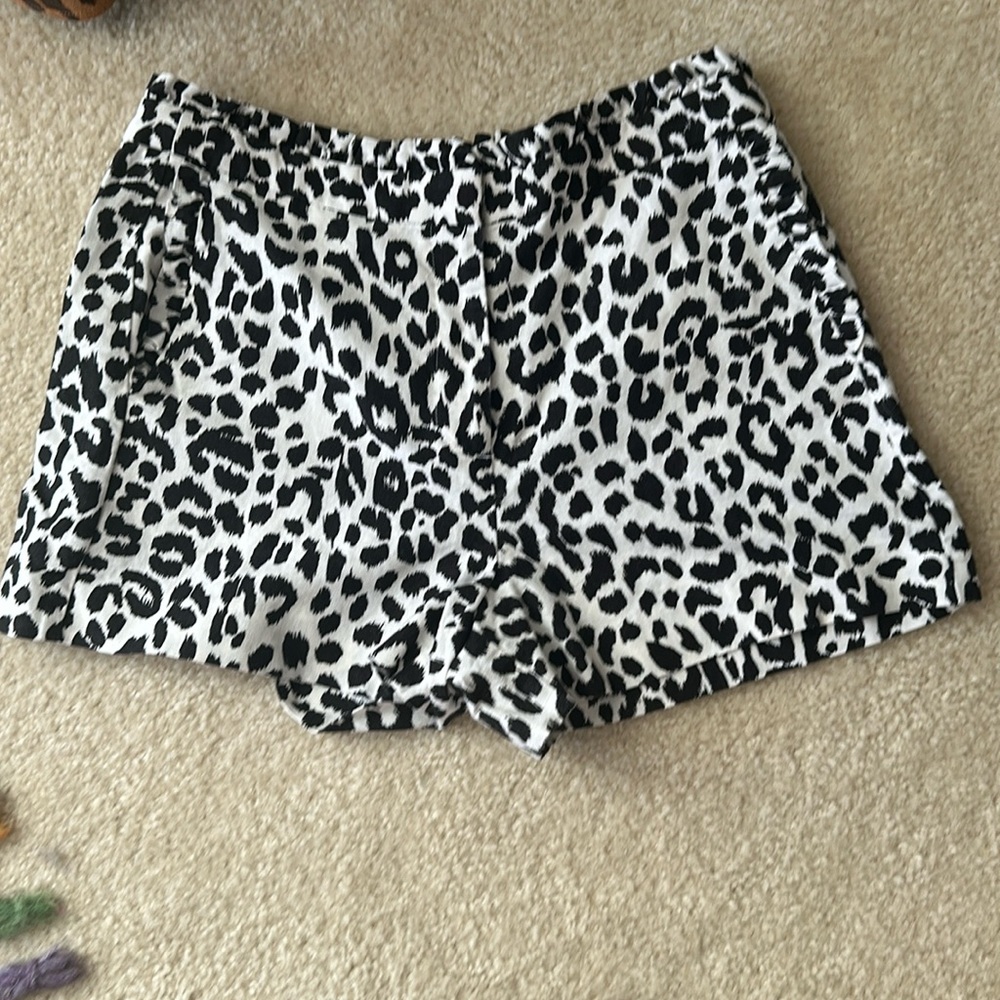 J.crew leopard shorts size 6